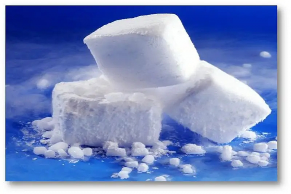 雪糕里面的干冰怎么处理