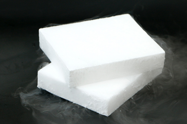 干冰怎么使用才能冒烟
